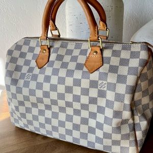 Authentic Louis Vuitton Speedy 30 Damier Azur.